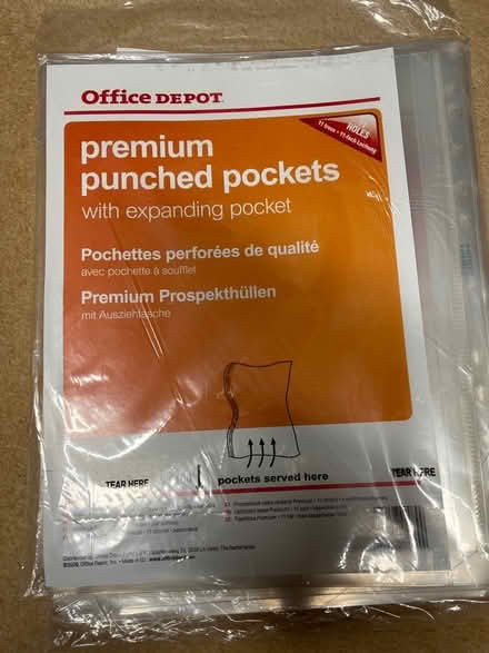 Photo of free Expanding pockets (Dinton SP3) #1