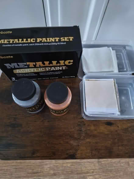 Photo of free Metallic Leaf and Paints (Fiveways Brighton) #1