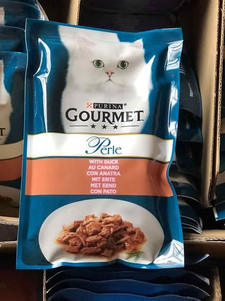 Photo of free cat food (Deal) #2