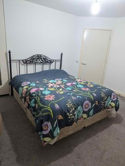 Photo of free King sized divan bed (SE25 6GH) #1