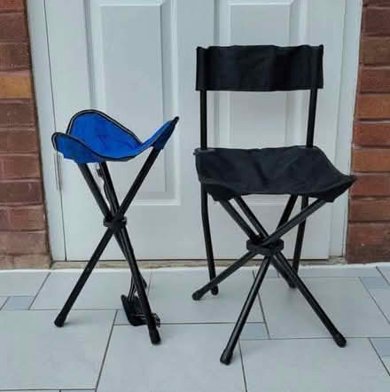 Photo of free Two fold-up picnic chairs; 3-leg and 4-leg (Woosehill RG41) #1