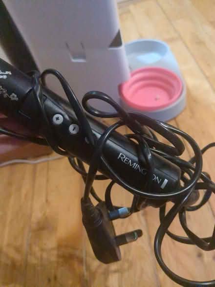 Photo of free Remington hair curler (Bromham MK43) #2