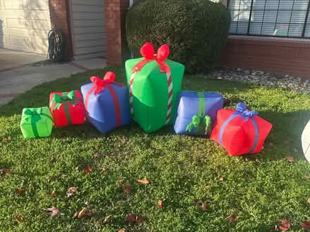 Photo of free Christmas Inflatables (Pleasanton (Del Prado)) #1