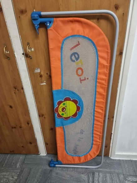 Photo of free Bed guards (AL10 8SY Hatfield) #1