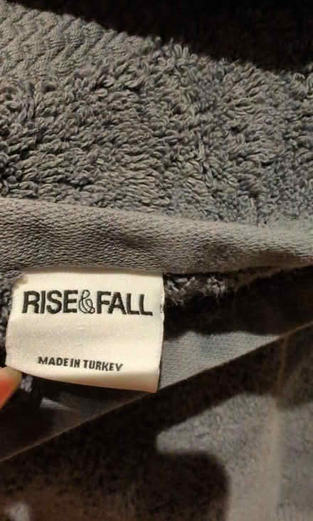 Photo of free Cotton bath towels (Hatton Wall, EC1N) #3