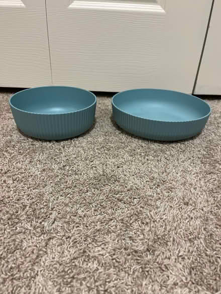 Photo of free Plastic bowls (Wixom) #1