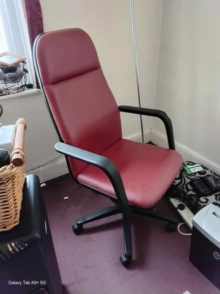 Photo of free Red Computer Chair (Hackney N16) #4