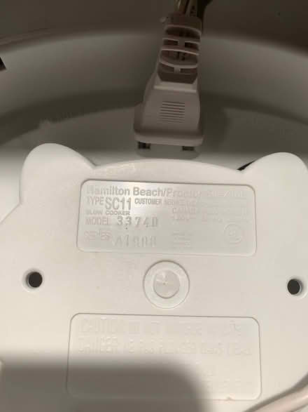 Photo of free Hamilton Beach Slow Cooker read me (South Brampton) #2