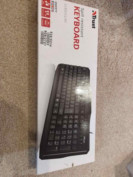 Photo of free Keyboard (Aston OX18 2) #1