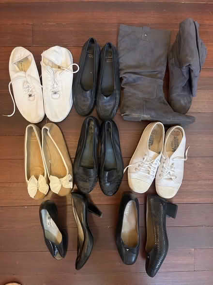 Photo of free Size 8 women’s shoes (Ryde PO33) #1