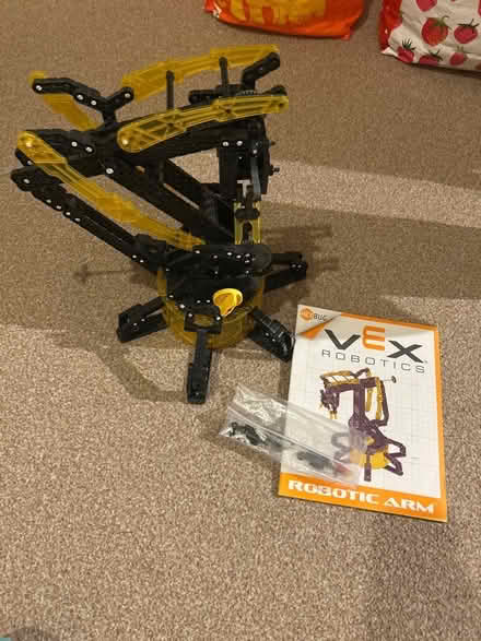 Photo of free Robotics are engineering toy (Trumpington Ward CB2) #1