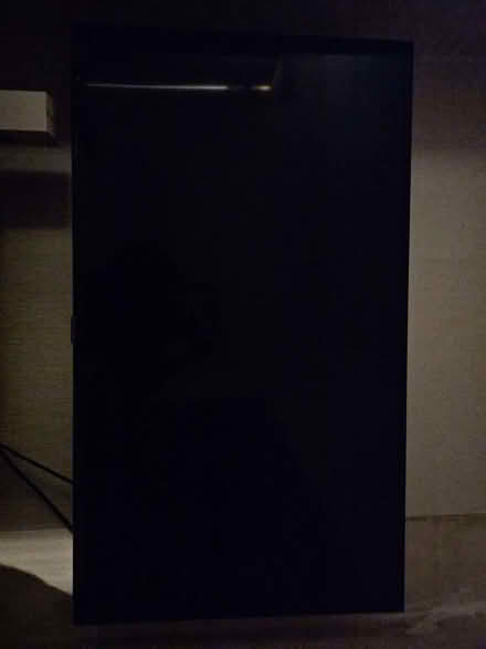 Photo of free No picture Samsung TV (Lower Morden SM3) #1