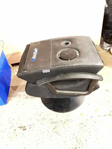 Photo of free brazen gaming chair (Knaphill) #4