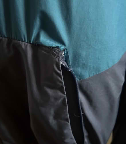 Photo of free Nike men’s jacket - S (TW2 whitton) #4