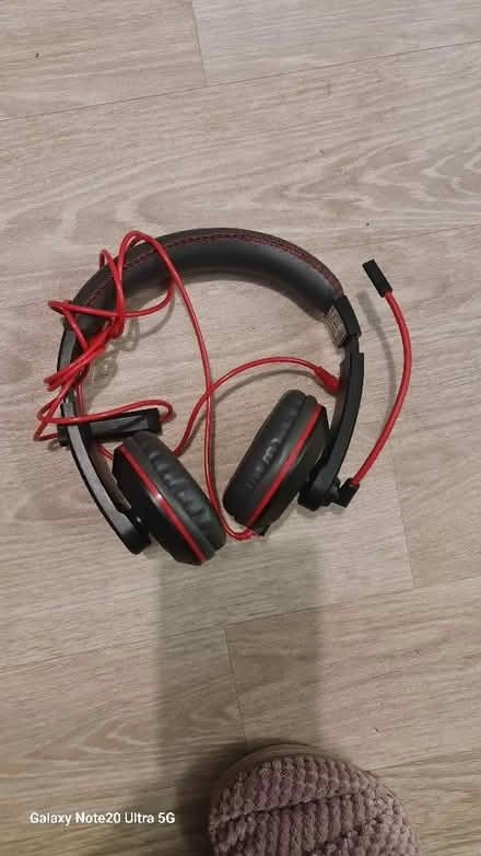 Photo of free Working headphones (Foxwood YO24) #1