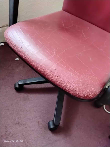 Photo of free Red Computer Chair (Hackney N16) #1