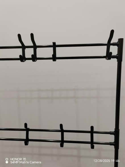 Photo of free B&M stand (BD22) #3