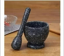 Photo of Mortar & Pestle (Hockley Port B18) #1