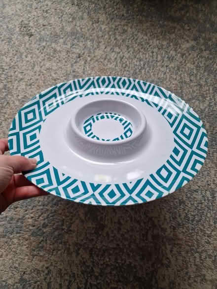 Photo of free Crisps and dip party holder plate (Woking GU22 9) #1