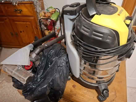 Photo of free Carpet cleaner (Swindon Village GL51) #3