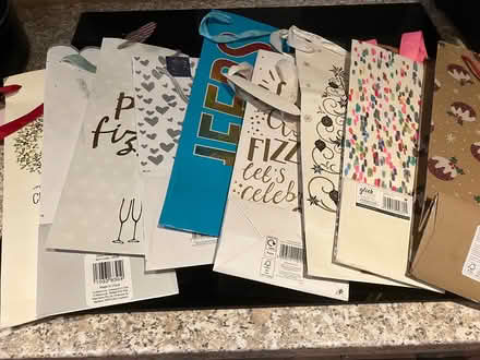 Photo of free Assorted gift bags (WA14) #1