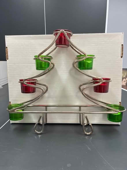 Photo of free Christmas candle decoration (Burnhamthorpe and Tomken) #1