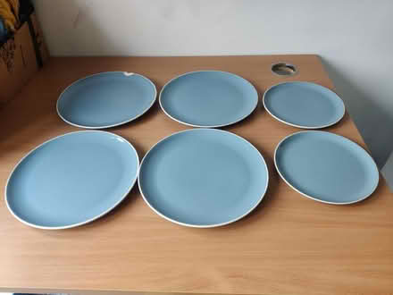 Photo of free Assorted crockery - plates & bowls (Gloucester) #4