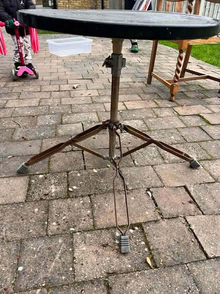 Photo of free Table (CR7 Thornton heath) #3