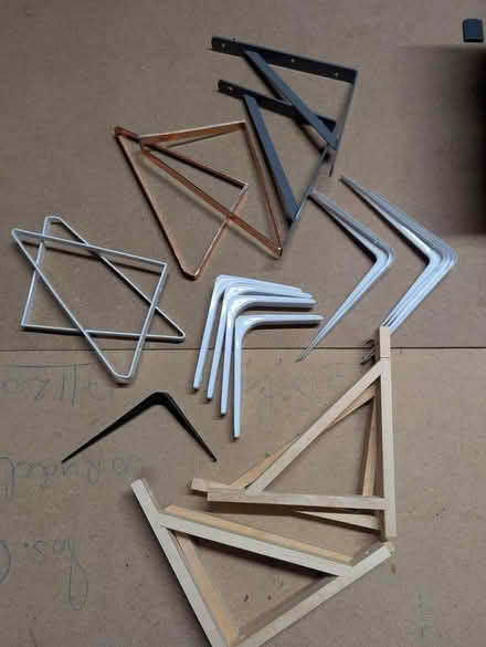 Photo of free Selection of shelf brackets (Aston OX18 2) #1