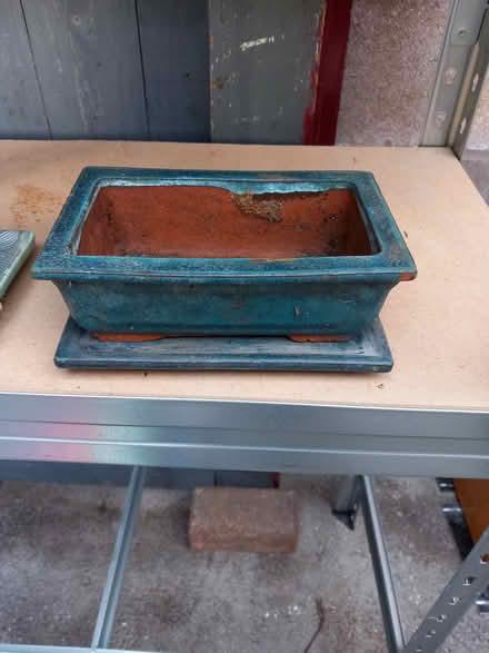 Photo of free bonsai pot and saucer plus random bonsai saucer (Bare LA4) #1