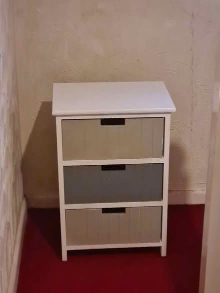 Photo of free Small chest of drowers (Rowhedge CO5) #1