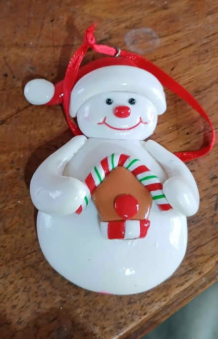 Photo of free Various Christmas decorations (Minster Lovell OX29) #4