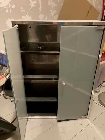 Photo of free Wall-mounted bathroom cabinet (Cutteslowe OX2) #2