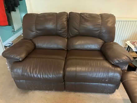 Photo of free 2 Leather Sofas (Swindon SN1 4PW) #4