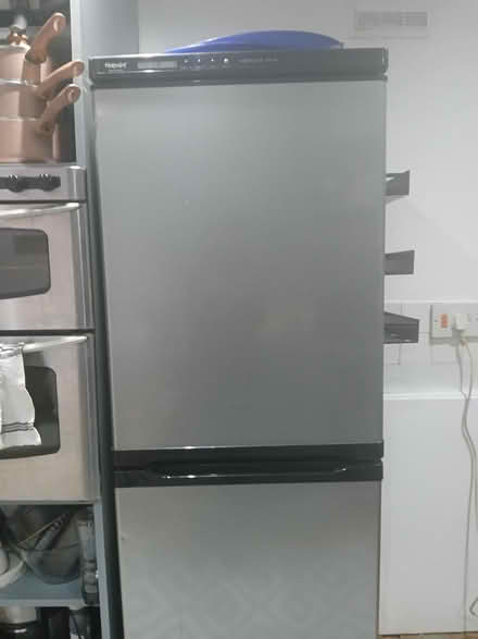 Photo of free Hotpoint fridge freezer (Highbury N5) #2