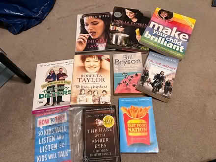 Photo of free Non-Fiction books (Hemel, HP3) #1