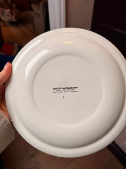 Photo of free Side plates and dinner plates (SW12) #2