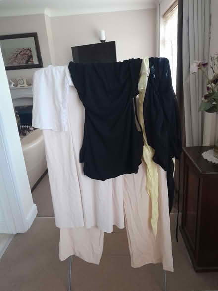 Photo of free Clothes (Walsworth SG4) #4