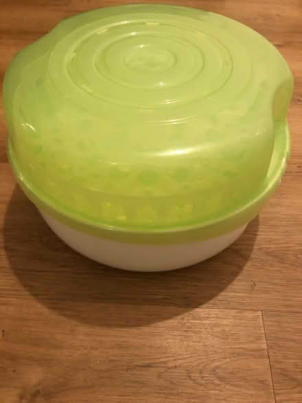 Photo of free MAM microwave bottle steriliser (Kempston MK42) #1