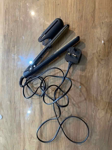 Photo of free GHD straighteners (Murton/Hilton CA16) #2