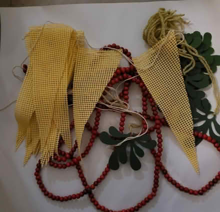 Photo of free Home made Christmas decor (Cabbagetown / S St James Town) #1