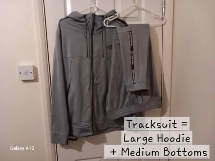 Photo of free North Face Tracksuit (IP1) #1