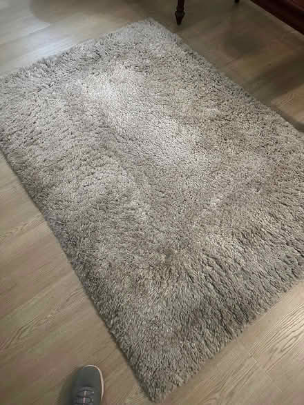 Photo of free Rug 6ftx4ft (Ingatestone) #2