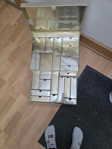 Photo of free Empty Advent calendar box (Richmond. TW10) #1