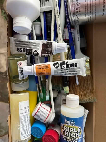 Photo of free Mixed lot of oil and acrylic paint (Cupertino/Los Altos border) #1