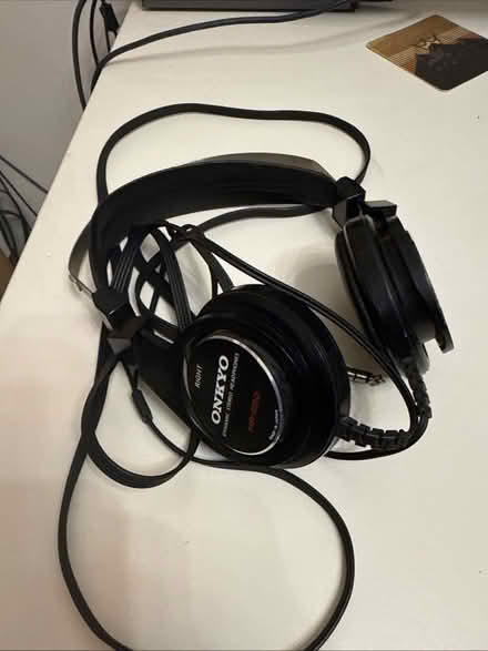 Photo of free Headphones (Chislehurst BR7) #1