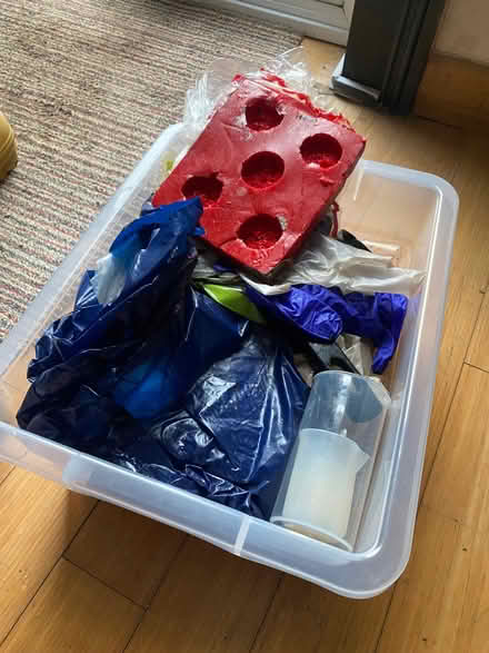 Photo of free Resin Casting Equipment (ME10) #2