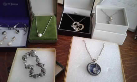 Photo of free Costume Jewellery (Par Nr St Austell) #1