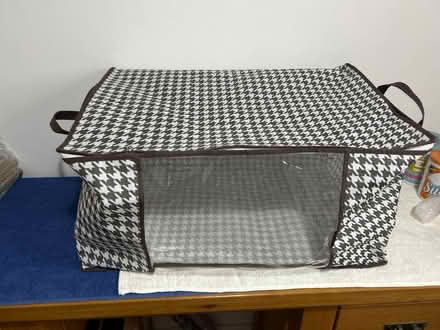 Photo of free Under bed storage bag (SY4) #1