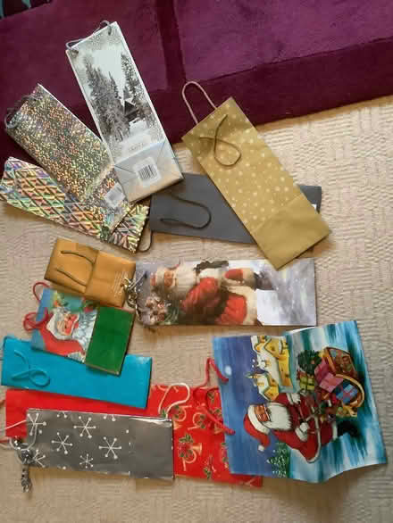 Photo of free Wine bottle etc gift bags (Fordwich SG14) #1